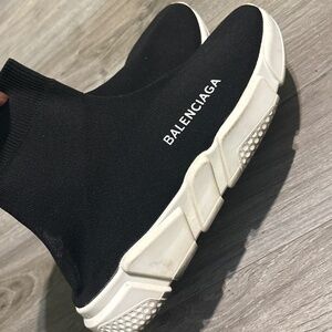 Balenciaga speed runners